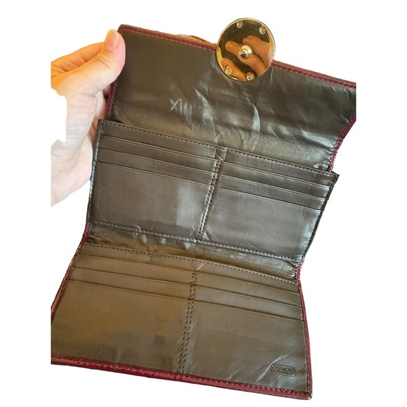 COACH Signature Canvas‎ Trifold Beige Wallet Trademark Buckle Closure - Picture 2 of 6